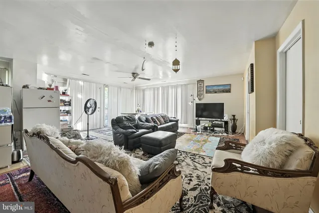 $425,000 | 5809 Burgundy Street, Capitol Heights, MD 20743