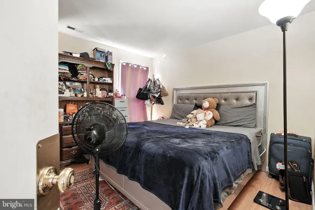 $425,000 | 5809 Burgundy Street, Capitol Heights, MD 20743