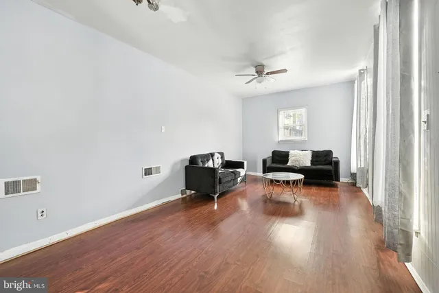 $425,000 | 5809 Burgundy Street, Capitol Heights, MD 20743