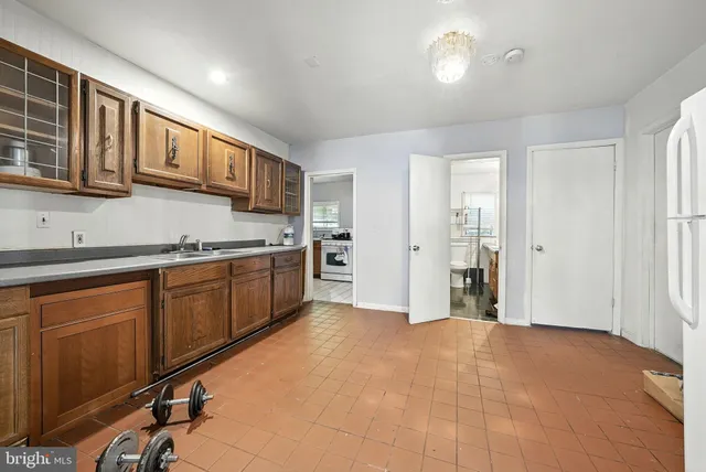 $425,000 | 5809 Burgundy Street, Capitol Heights, MD 20743