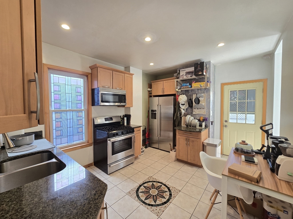 28 Bardwell Street, Unit 1 Boston, MA 02130 - Photo 1 of 26