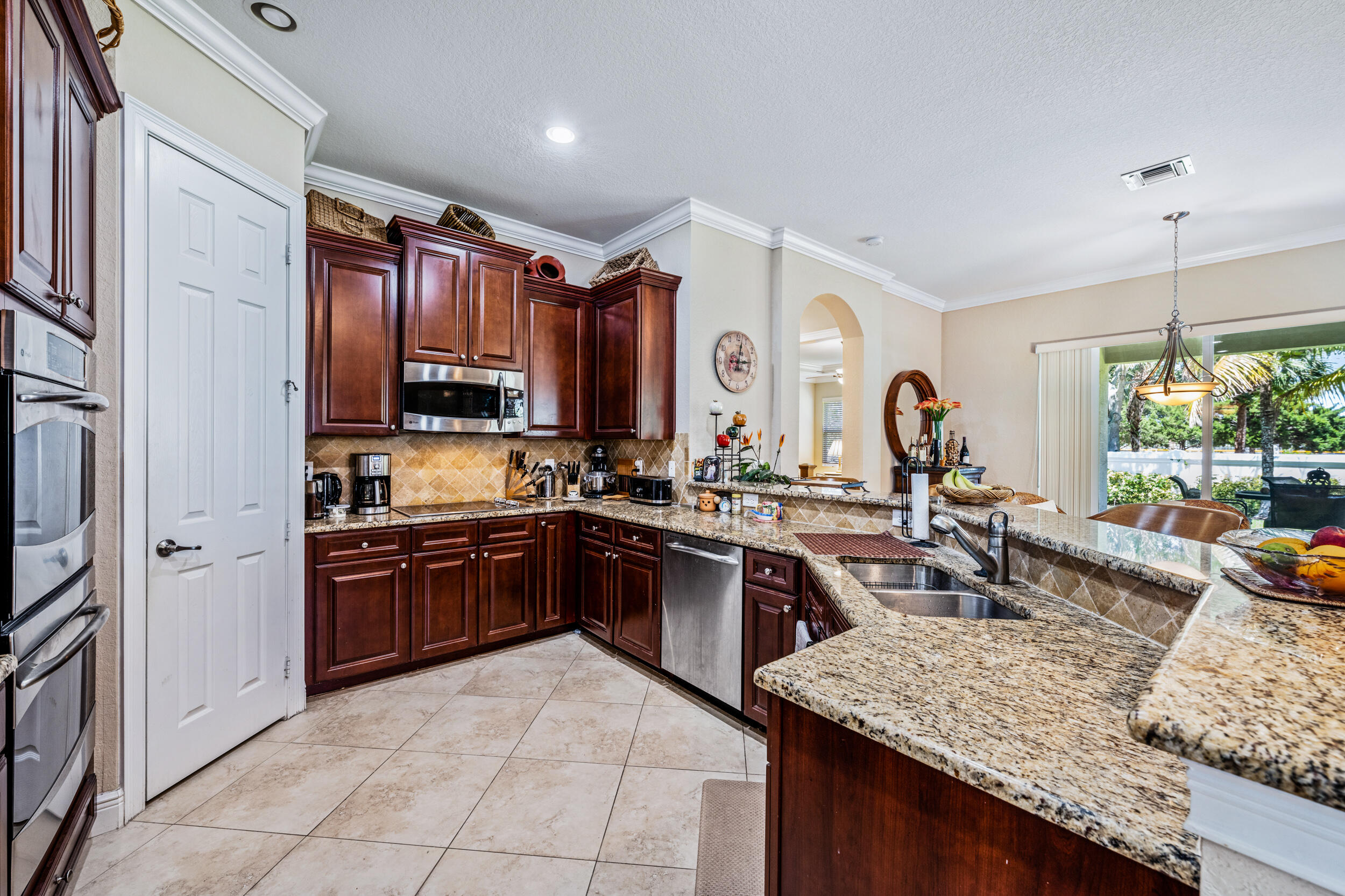251 Rudder Cay Way Jupiter, FL 33458 - Photo 5 of 39 Kitchen