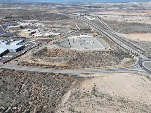 a view of a dry yard