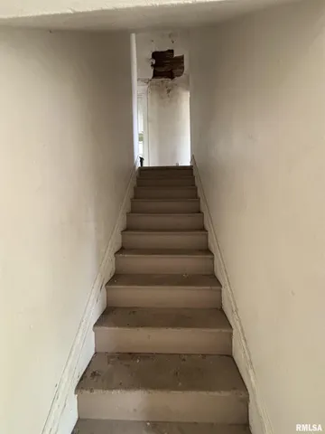 $50,000 | 1504 North Linn Street, Peoria, IL 61604