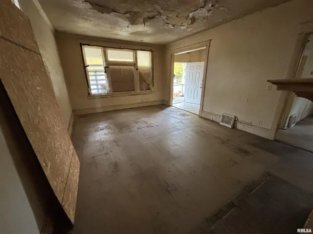 $50,000 | 1504 North Linn Street, Peoria, IL 61604