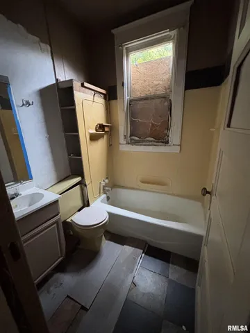 $50,000 | 1504 North Linn Street, Peoria, IL 61604