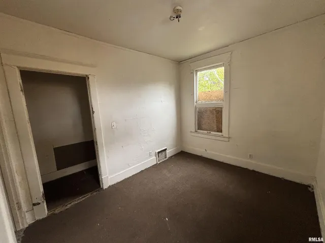 $50,000 | 1504 North Linn Street, Peoria, IL 61604