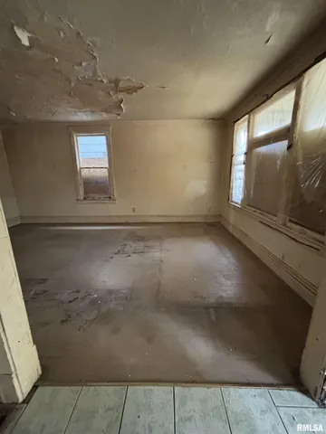 $50,000 | 1504 North Linn Street, Peoria, IL 61604