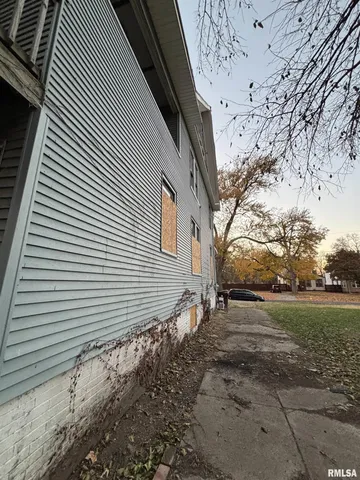 $50,000 | 1504 North Linn Street, Peoria, IL 61604