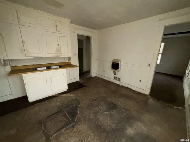 $50,000 | 1504 North Linn Street, Peoria, IL 61604