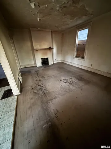 $50,000 | 1504 North Linn Street, Peoria, IL 61604