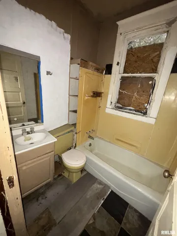 $50,000 | 1504 North Linn Street, Peoria, IL 61604