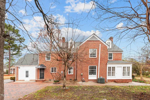 $279,900 | 221 Whitfield Street, Enfield, NC 27823