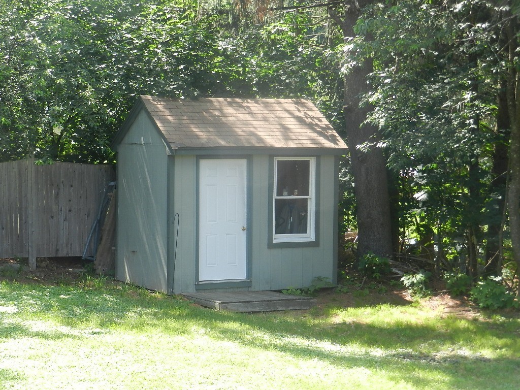 61 Stoneleigh Road Holden, MA 01520 - Photo 17 of 18 Gallery Image 17