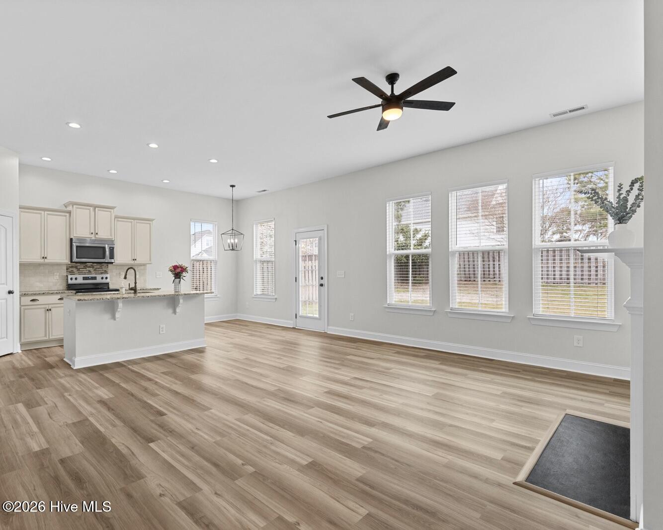 207 Willow Ridge Drive Holly Ridge, NC 28445 - Photo 7 of 28 willow-7