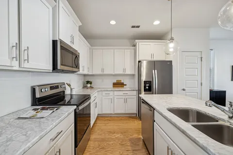 $429,999 | 743 Cottage Park Drive, Nashville, TN 37207