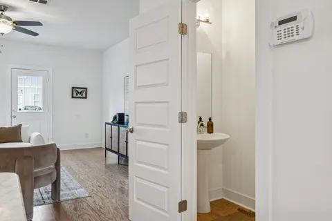 $429,999 | 743 Cottage Park Drive, Nashville, TN 37207