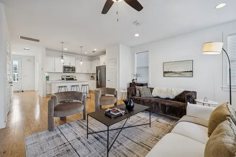 $429,999 | 743 Cottage Park Drive, Nashville, TN 37207