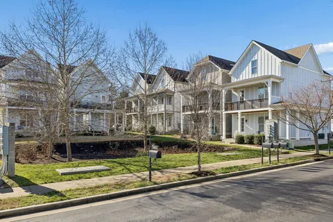 $429,999 | 743 Cottage Park Drive, Nashville, TN 37207