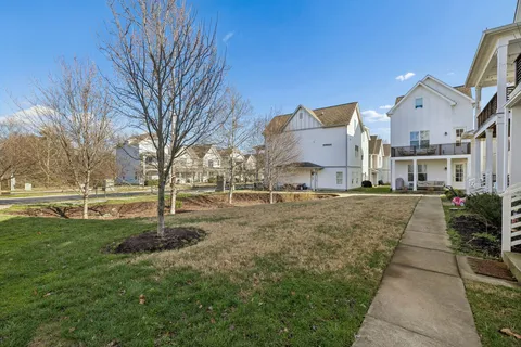 $429,999 | 743 Cottage Park Drive, Nashville, TN 37207