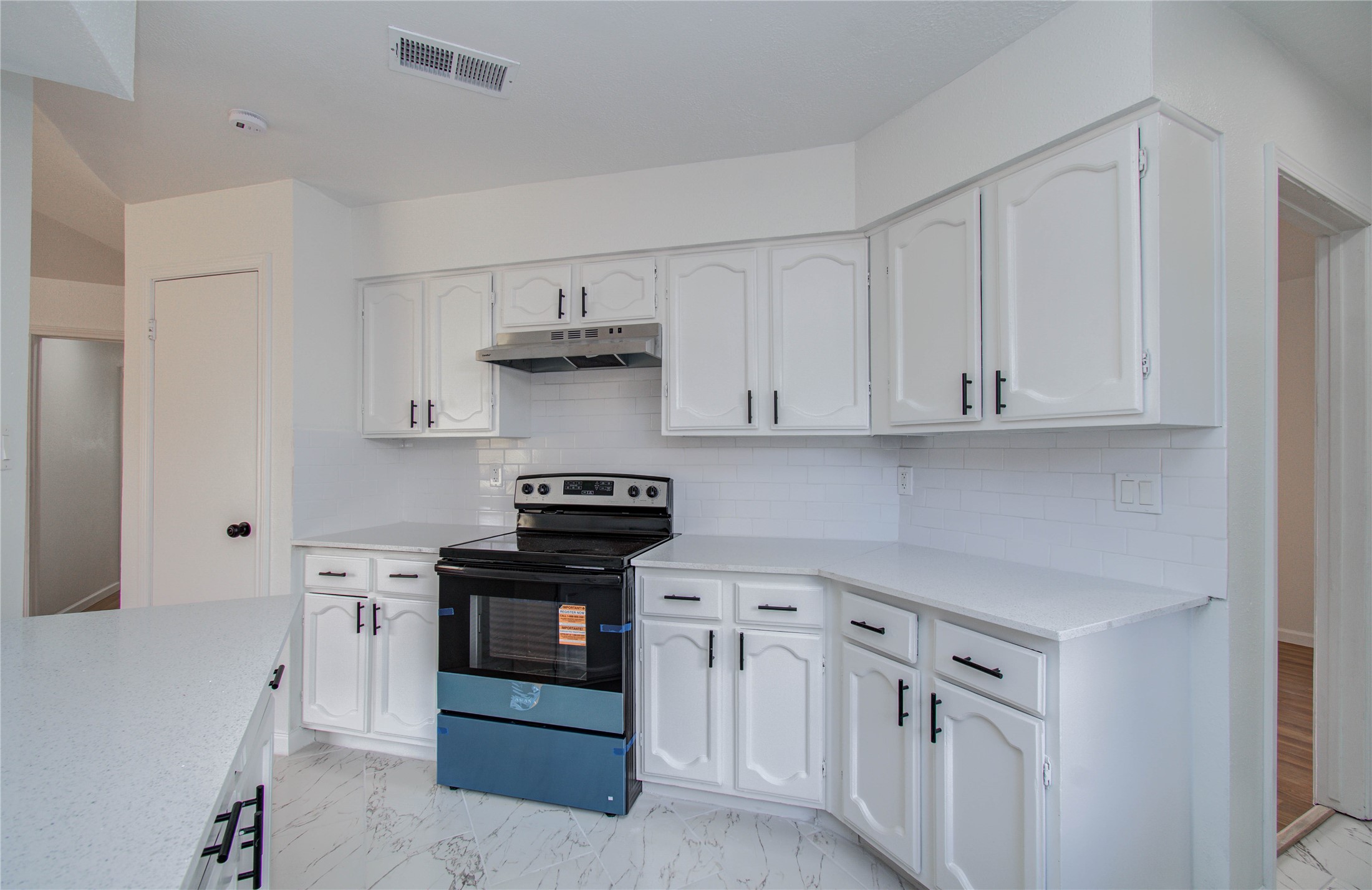 5927 Sunnygate Drive Spring, TX 77373 - Photo 12 of 34