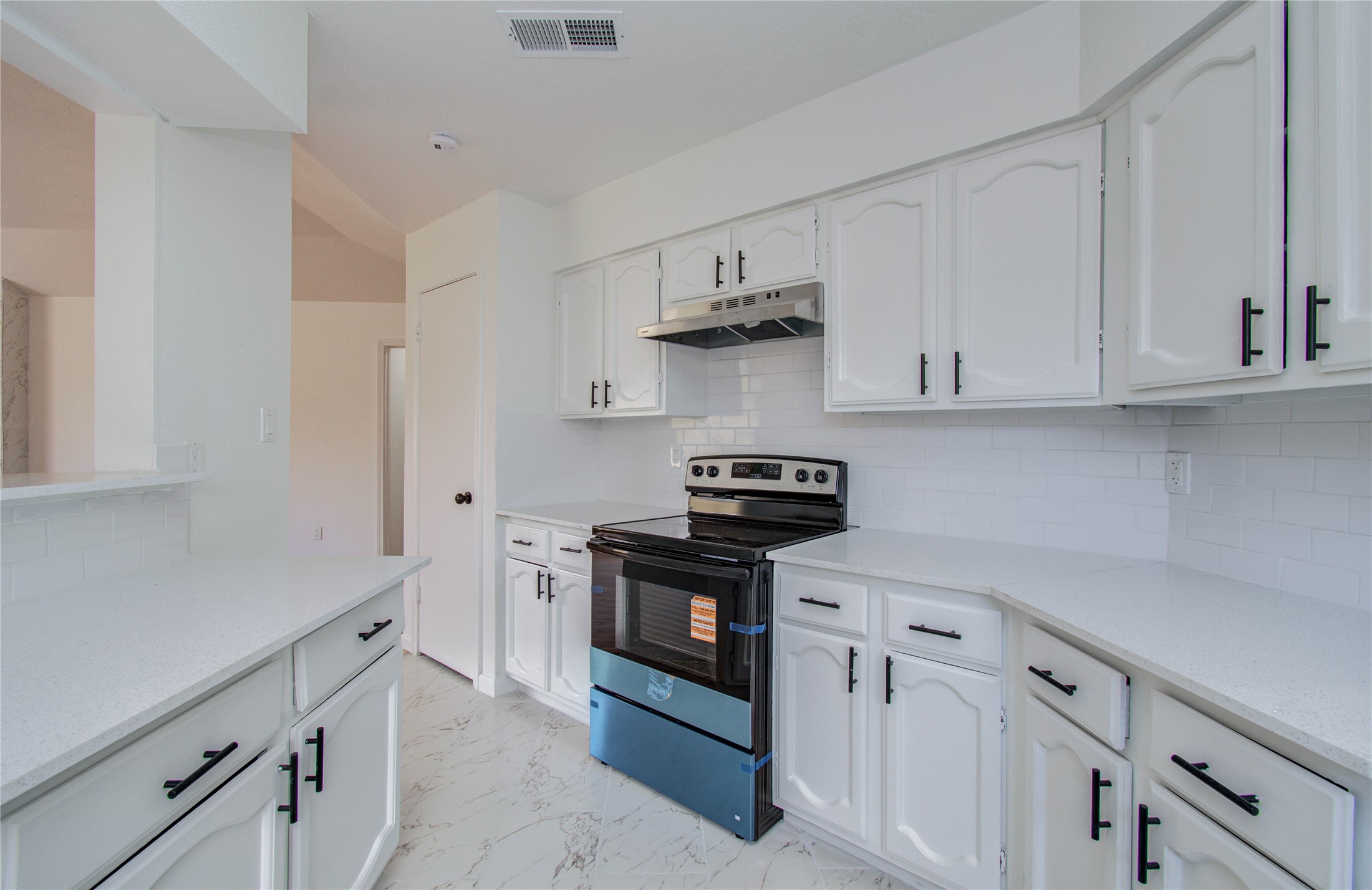 5927 Sunnygate Drive Spring, TX 77373 - Photo 16 of 34