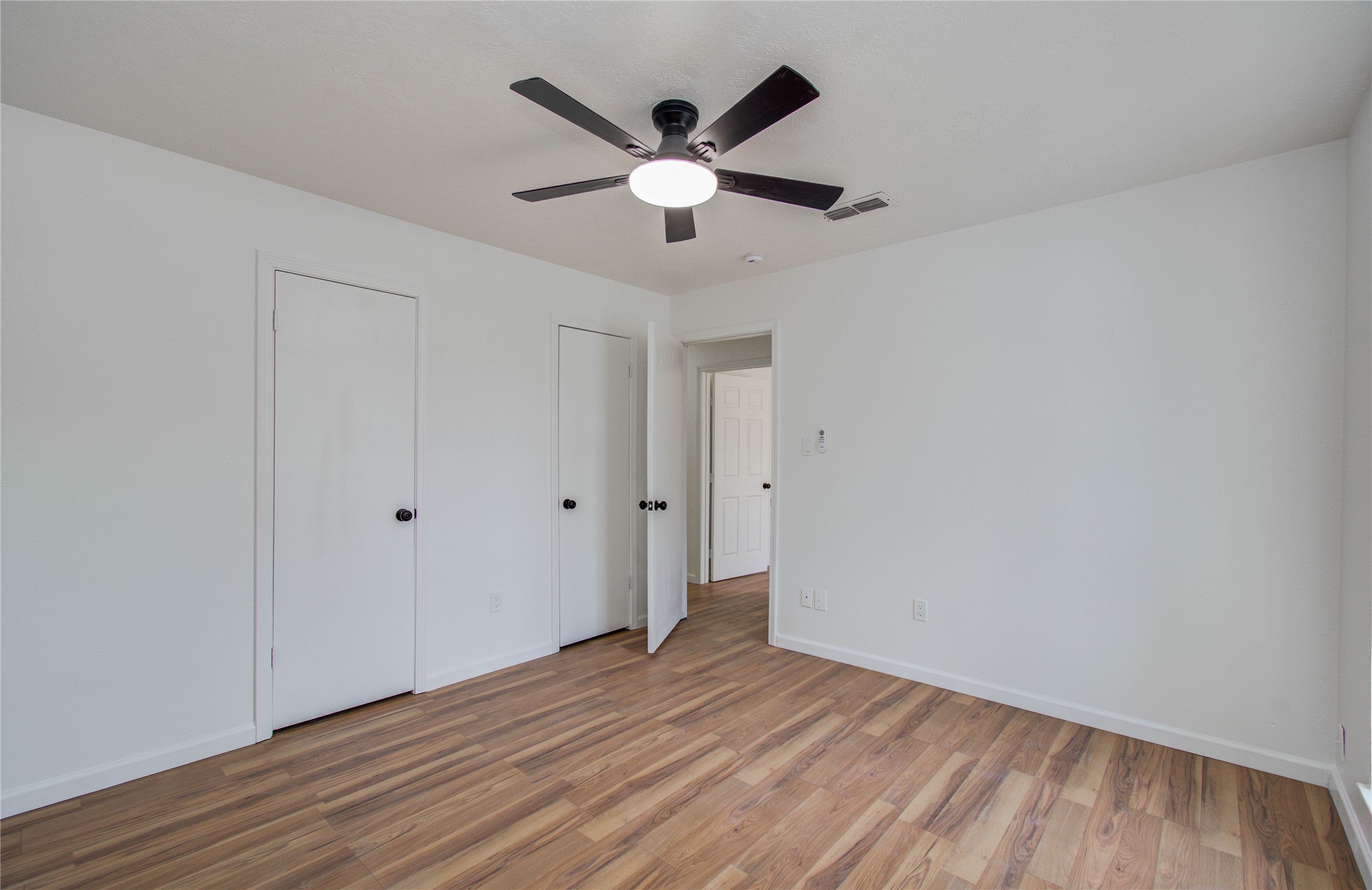 5927 Sunnygate Drive Spring, TX 77373 - Photo 29 of 34