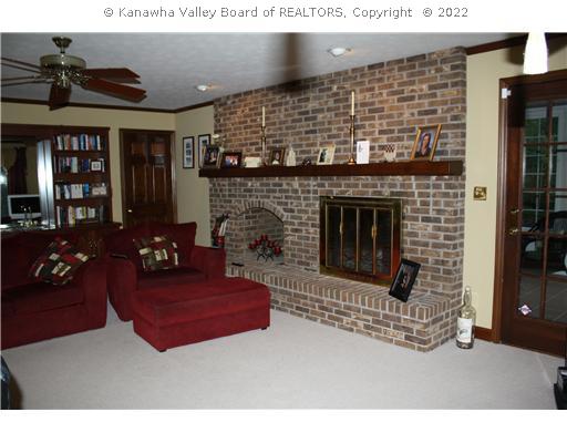Den/Family/Great Room.