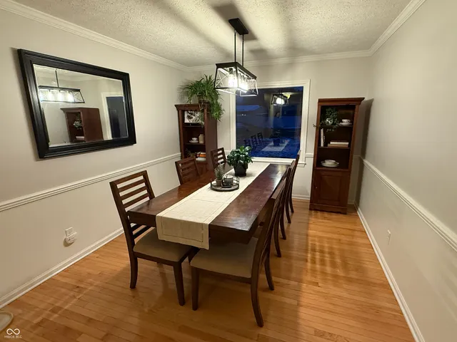 $394,900 | 1450 Sheffield Drive, Avon, IN 46123