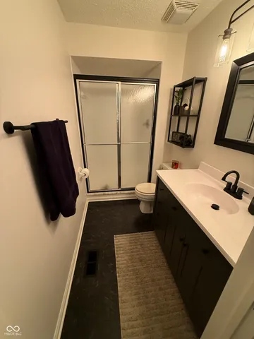 $394,900 | 1450 Sheffield Drive, Avon, IN 46123