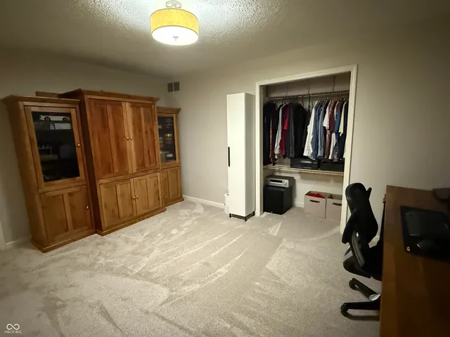 $394,900 | 1450 Sheffield Drive, Avon, IN 46123