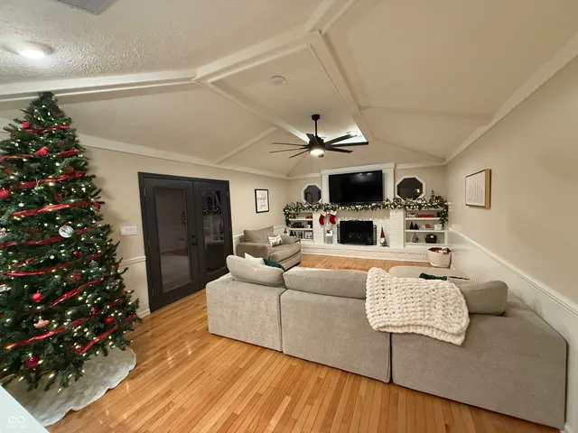 $394,900 | 1450 Sheffield Drive, Avon, IN 46123