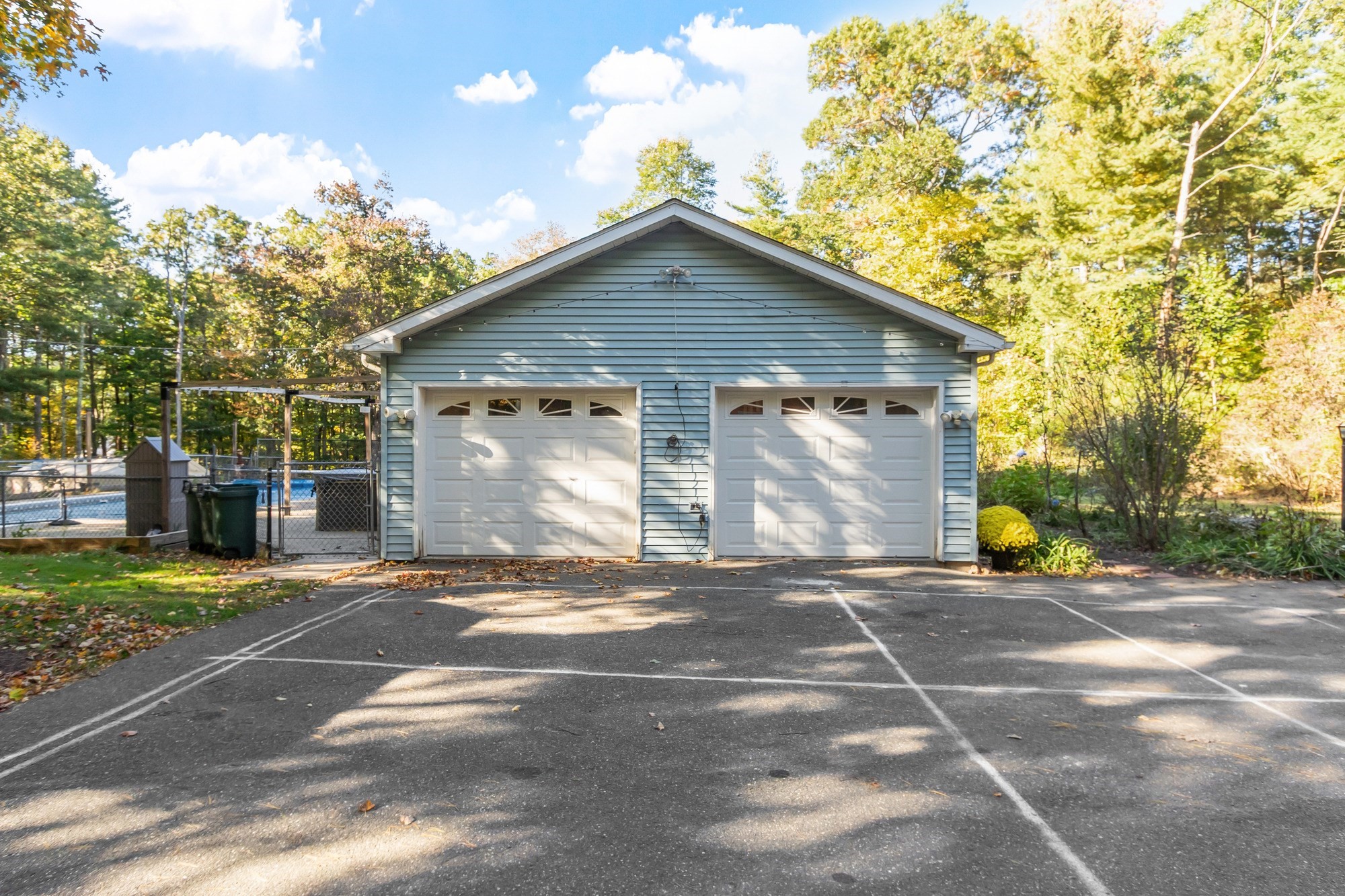 329 New Boston Road Sturbridge, MA 01566 - Photo 2 of 38 Gallery Image 2