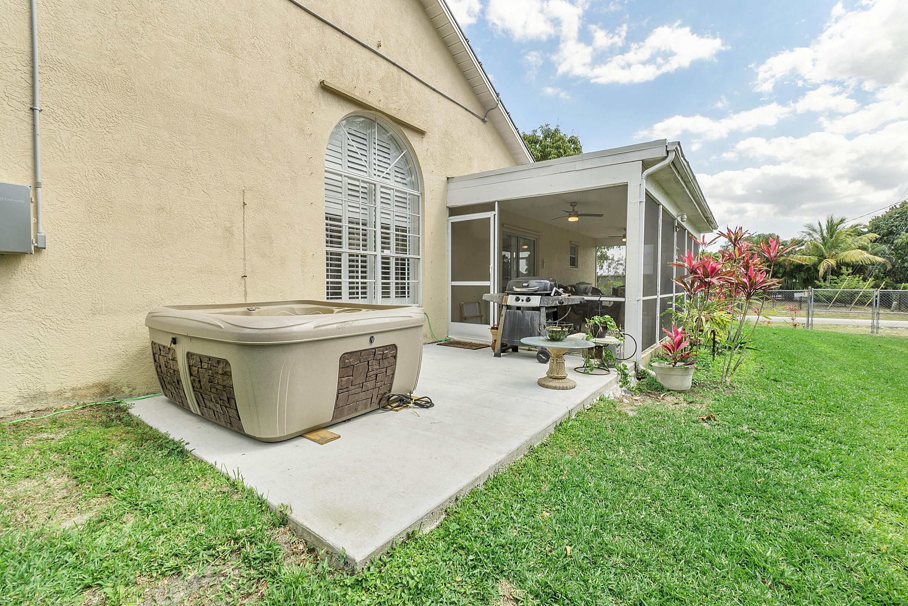 2751 Southwest Pierson Road Port St. Lucie, FL 34953 - Photo 22 of 27 2751_SW_Pierson_Rd_026