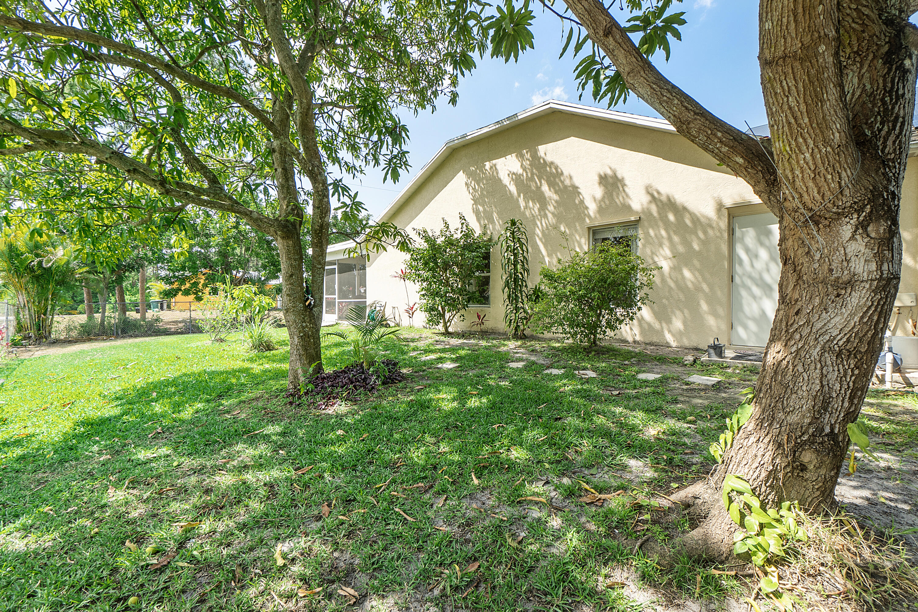 2751 Southwest Pierson Road Port St. Lucie, FL 34953 - Photo 26 of 27 2751_SW_Pierson_Rd_030