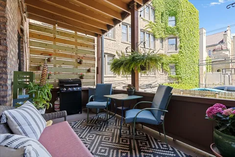 $475,000 | 4637 North Paulina Street, Unit 1N, Chicago, IL 60640
