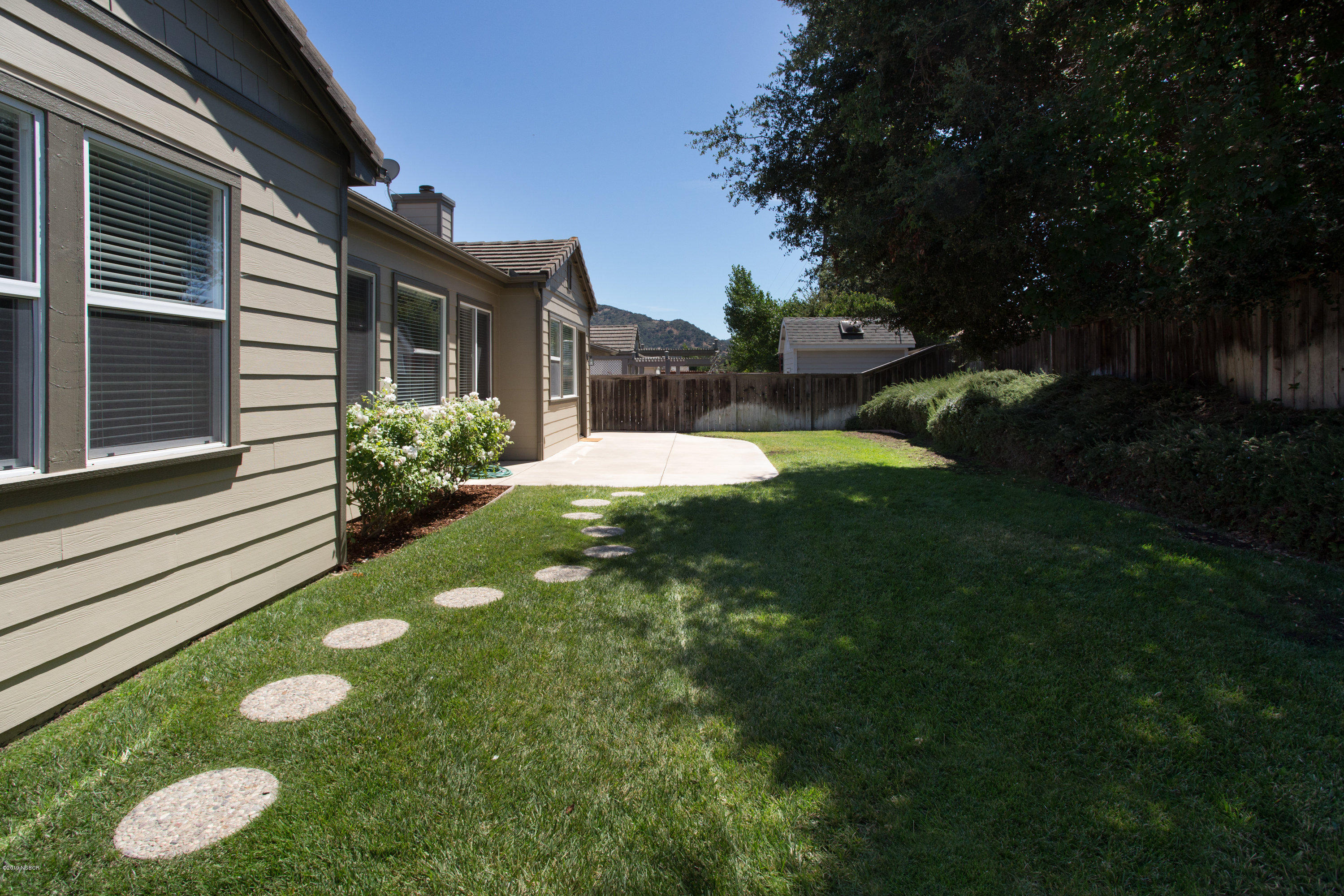 447 Quail Run Road Buellton, CA 93427 - Photo 31 of 33 Back Yard