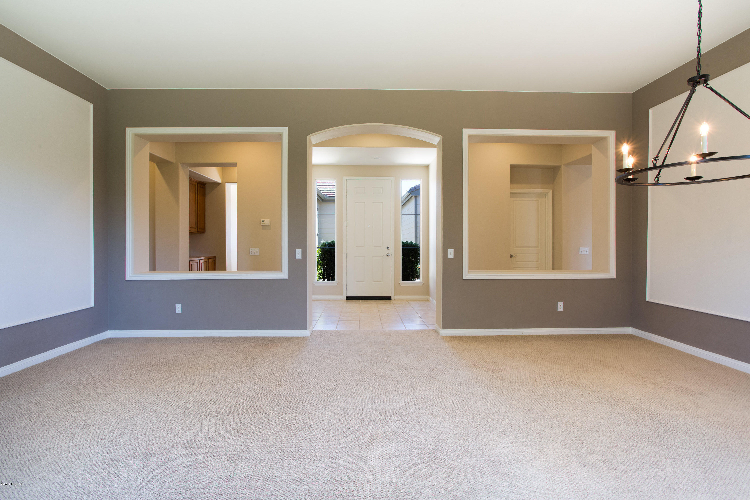 447 Quail Run Road Buellton, CA 93427 - Photo 6 of 33 Foyer View