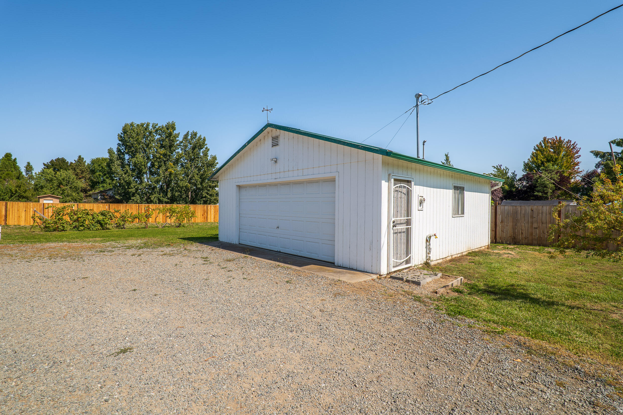 2002 South Stage Road Medford, OR 97501 - Photo 45 of 53 45