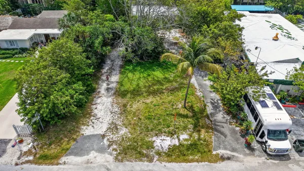 $899,900 | 600 Allen Avenue, Delray Beach, FL 33483