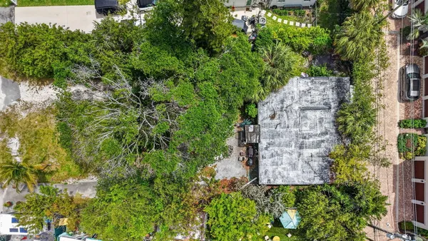 $899,900 | 600 Allen Avenue, Delray Beach, FL 33483