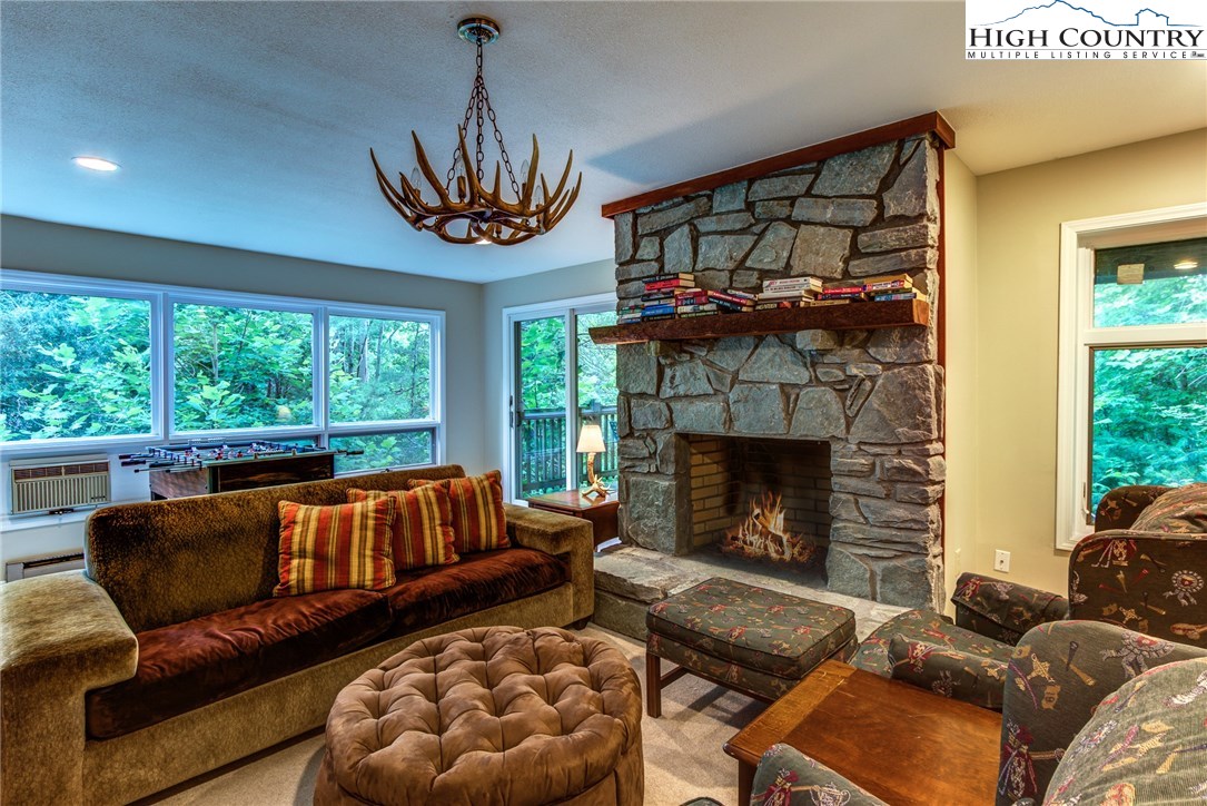 117 Buckeye Boone, NC 28607 - Photo 7 of 17 Gallery Image 7