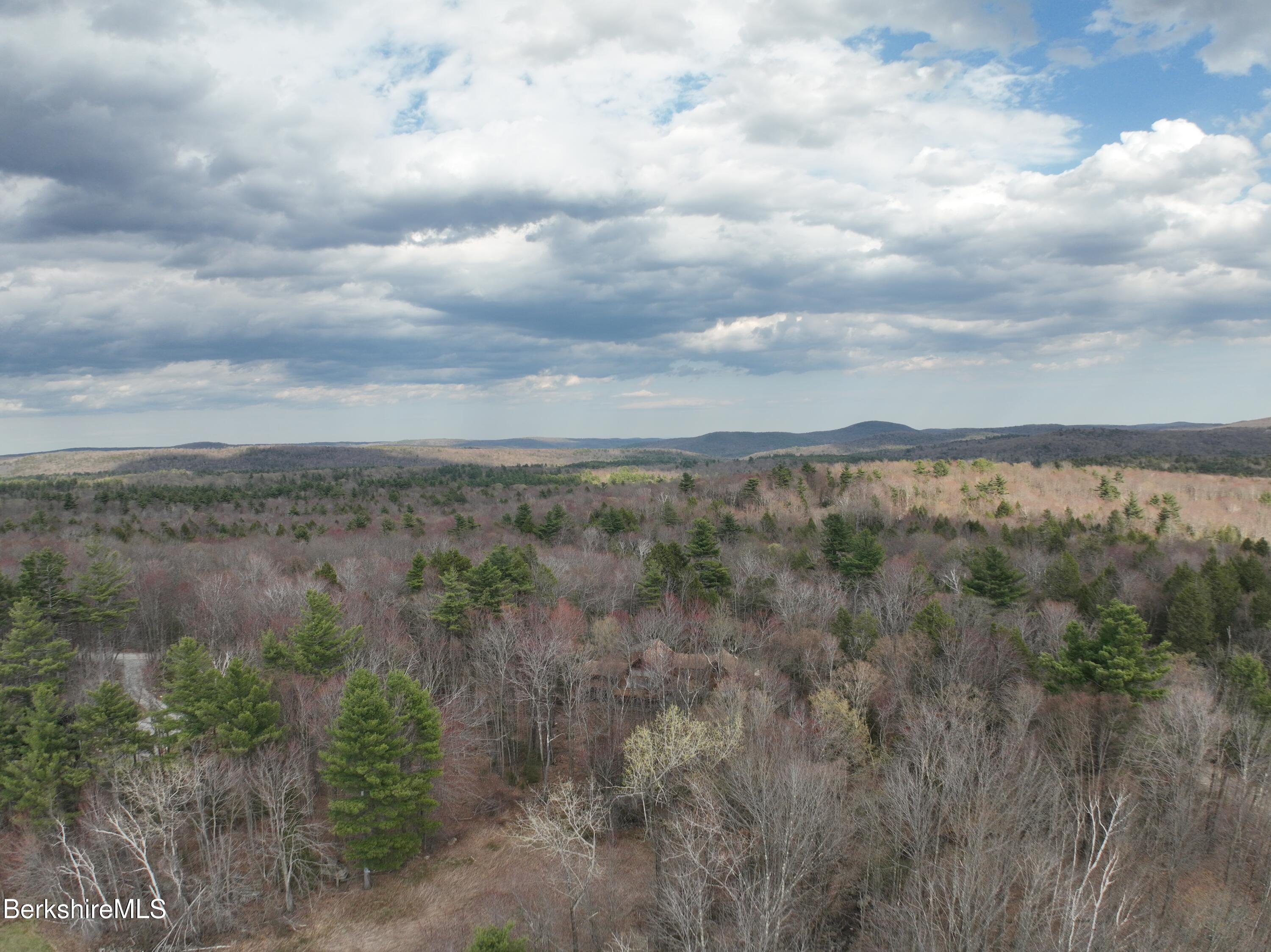 Lot9 A Perch Close Close, Unit CLOSE Becket, MA 01223 - Photo 2 of 10 a view of a green field with lots of trees