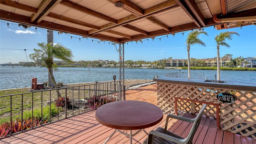 1444 Ridgewood Lane Sarasota, FL 34231 - Photo 28 of 53