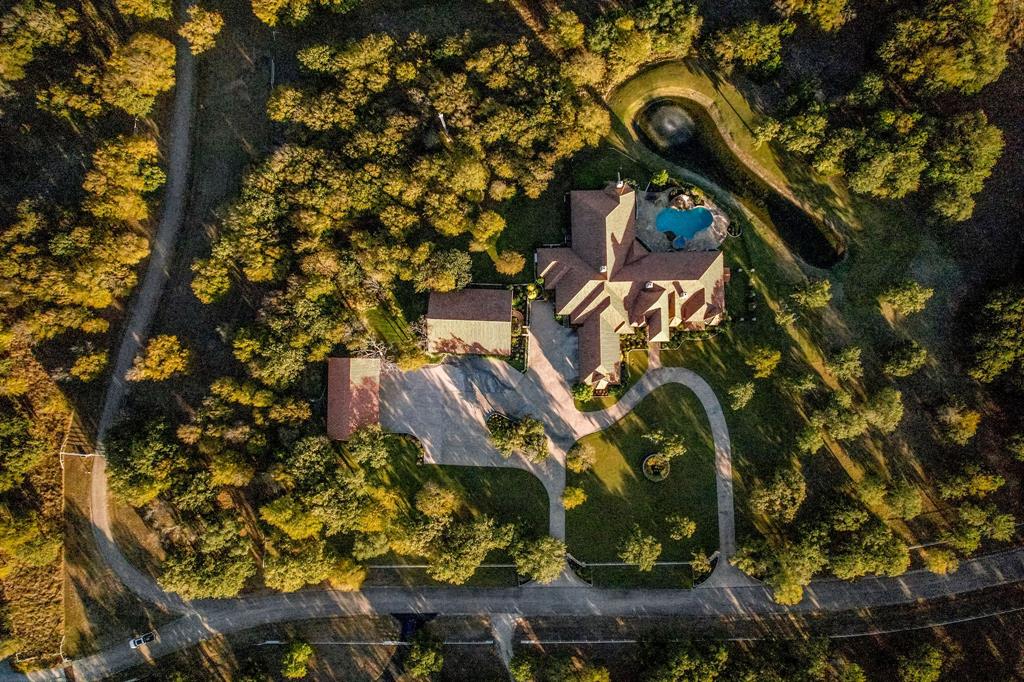 610 River Ranch Road Aledo, TX 76008 - Photo 3 of 40 Aerial view of property's location featuring a pool