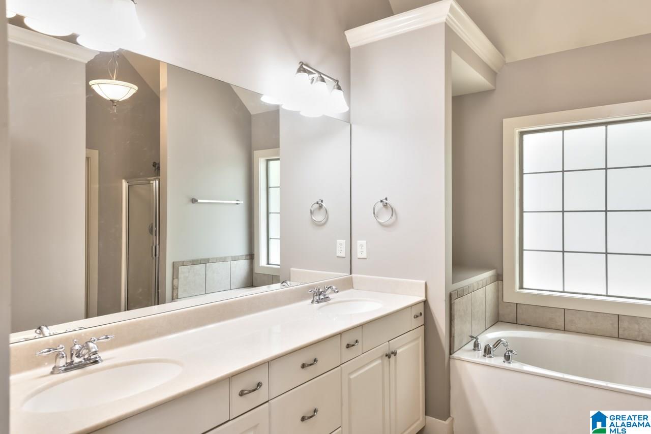 134 Falling Waters Lane Alabaster, AL 35114 - Photo 17 of 28