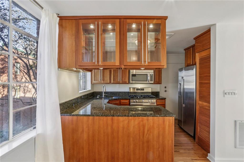 1168 Briarcliff Road Northeast, Unit 3 Atlanta, GA 30306 - Photo 5 of 17