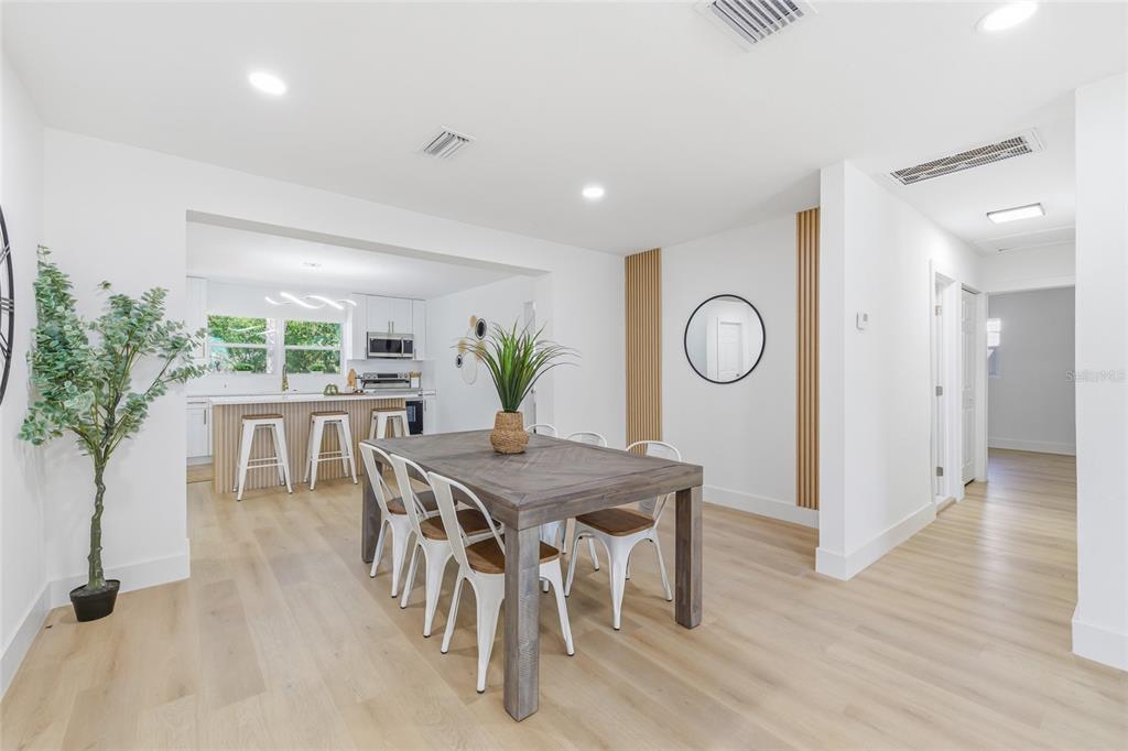 3917 West Pine Street Tampa, FL 33607 - Photo 5 of 40