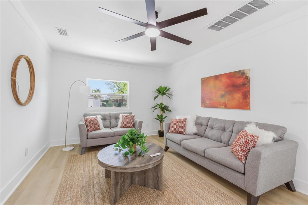 3917 West Pine Street Tampa, FL 33607 - Photo 9 of 40