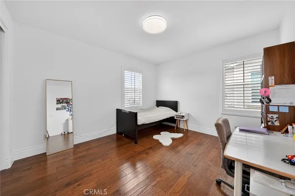 $949,000 | 27637 Olive Mill Court, Valencia, CA 91354